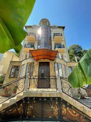 Апартаменты Stone House Хоста-0